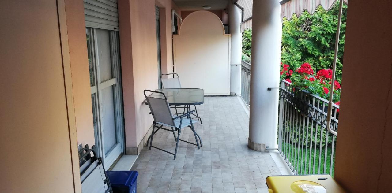 Casa Vacanze La Mela Monza Exterior photo